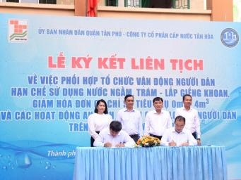 Lễ ký kết Tân Hòa - Tân Phú
